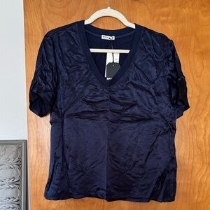 LA Made Navy V-Neck Short Sleeve Tee
